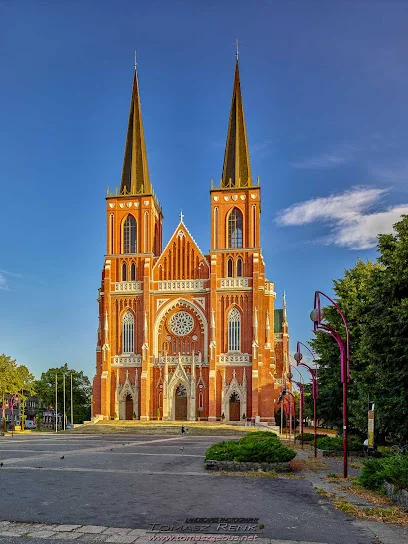 Archikatedra Świętej Rodziny